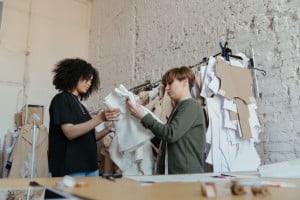 Certificação ABVTEX: qual a importância para o setor varejista têxtil?