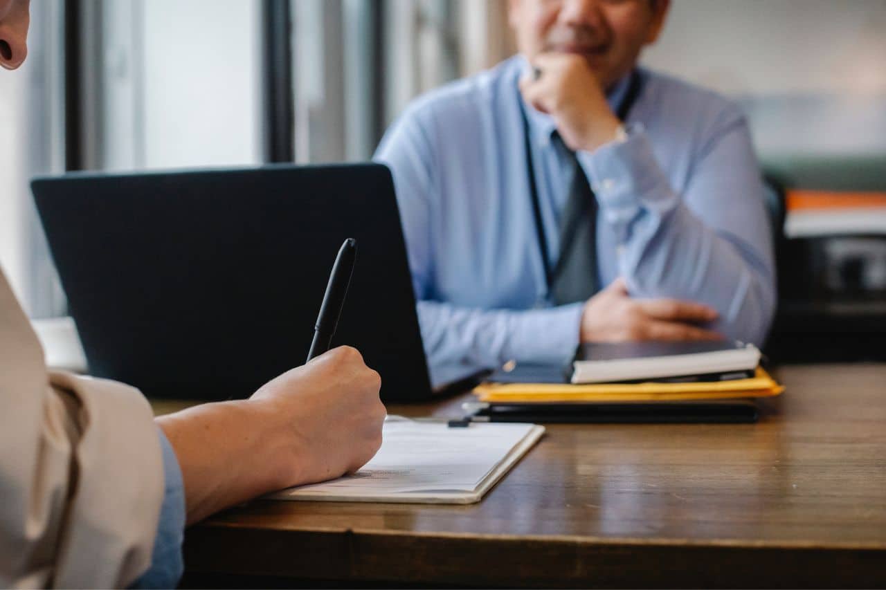 6 etapas para saber como consultar um CNPJ na Serasa e conhecer seus fornecedores