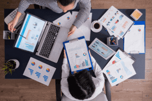Papel estratégico de compras: qual é e como defini-lo?