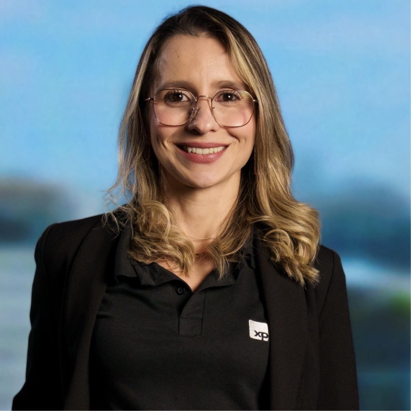 Letícia Bastos
